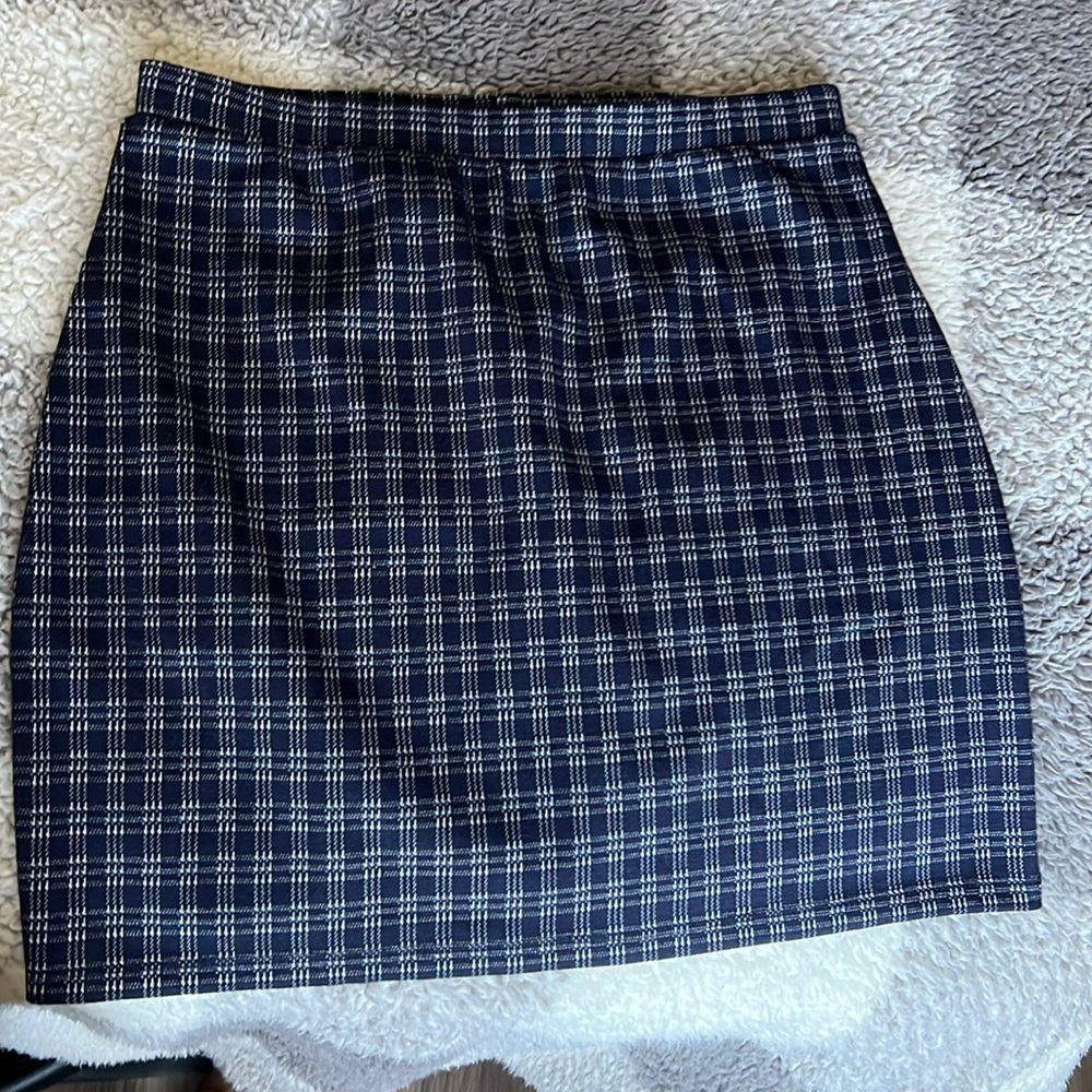 Super stretchy mini skirt